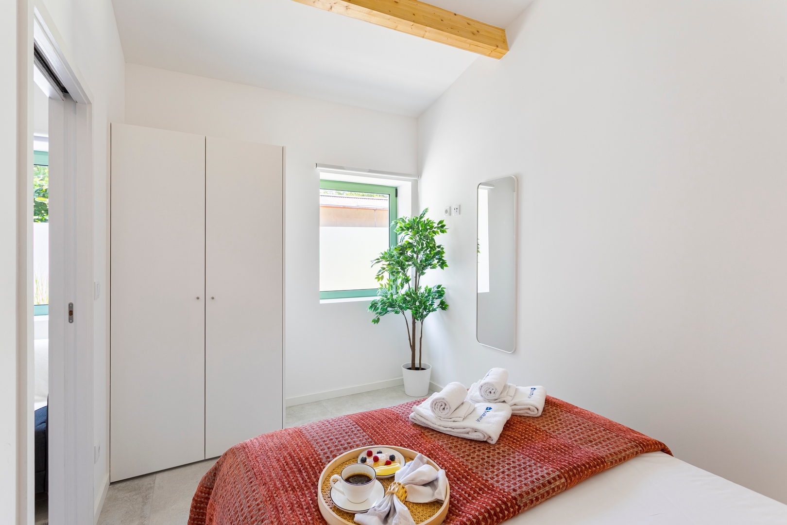 Bright Flat | Romantic Escape by HostWise 8 Host Wise Booking