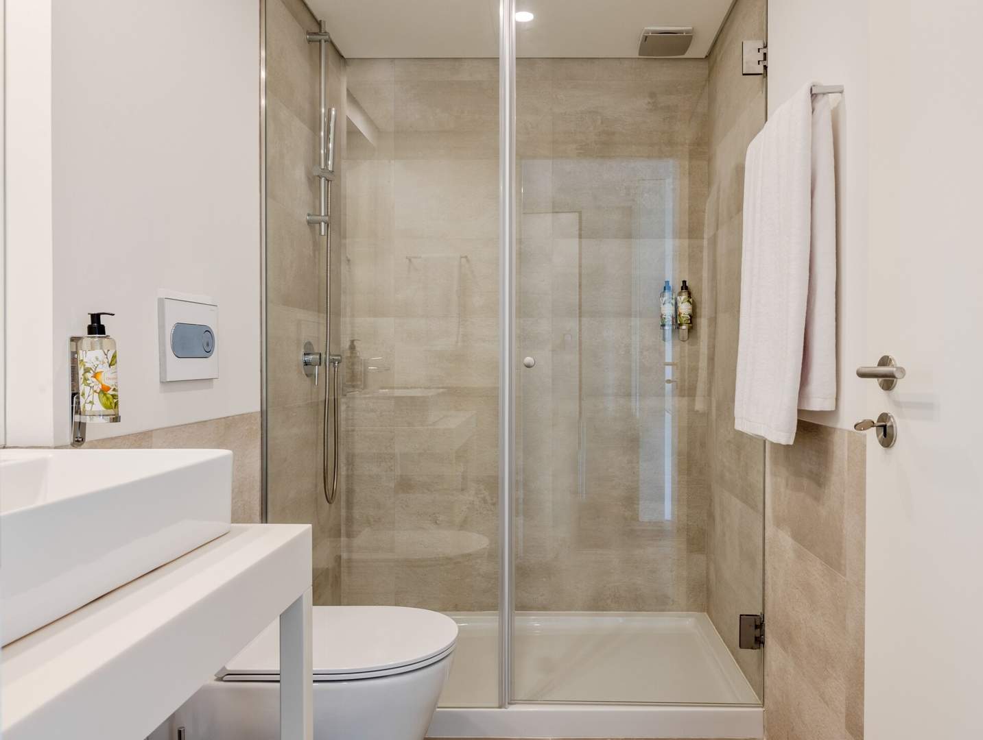 Fervença Boutique Palace 16 by HostWise 4 Host Wise Booking