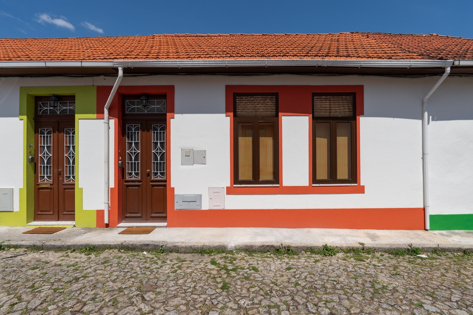 Traditional House with Terrace by HostWise 36 Host Wise Booking