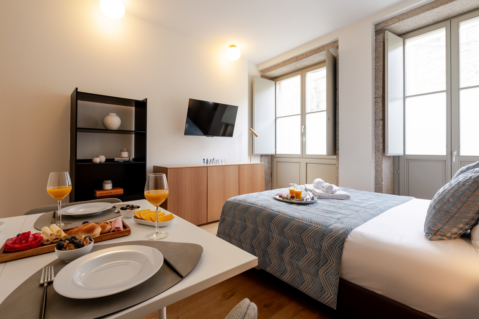 Central & Cozy Studio by HostWise 17 Host Wise Booking