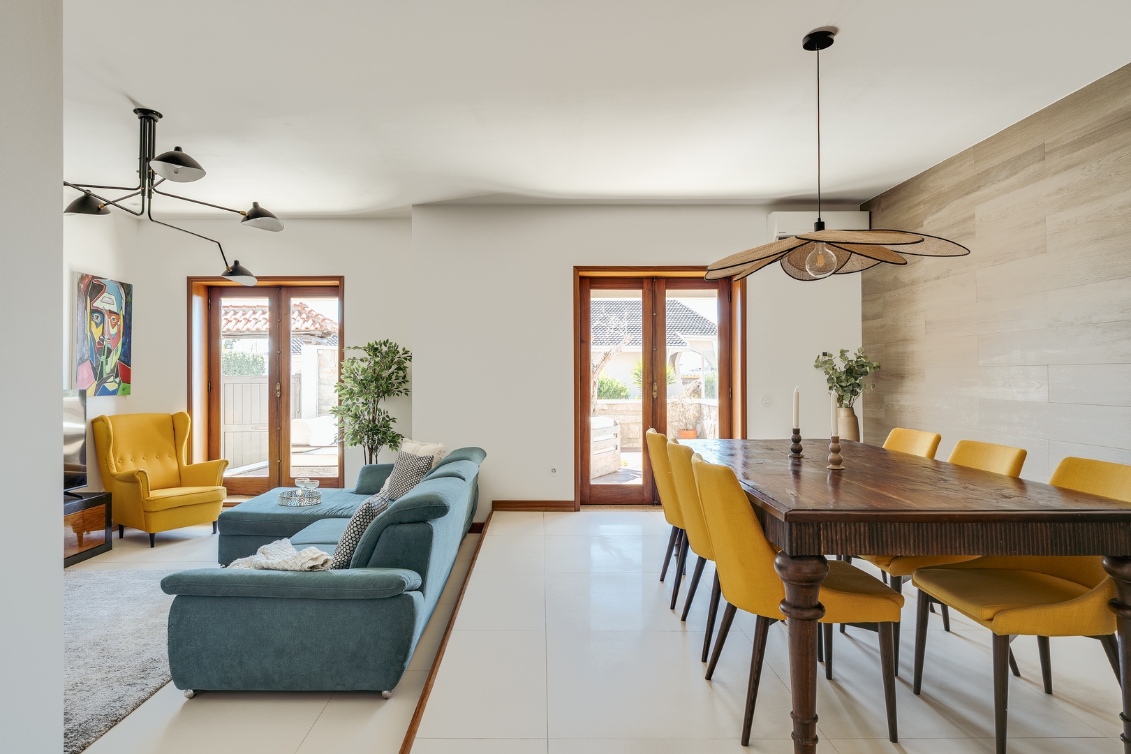 Beach Villa with Jacuzzi & Garage by HostWise 19 Host Wise Booking