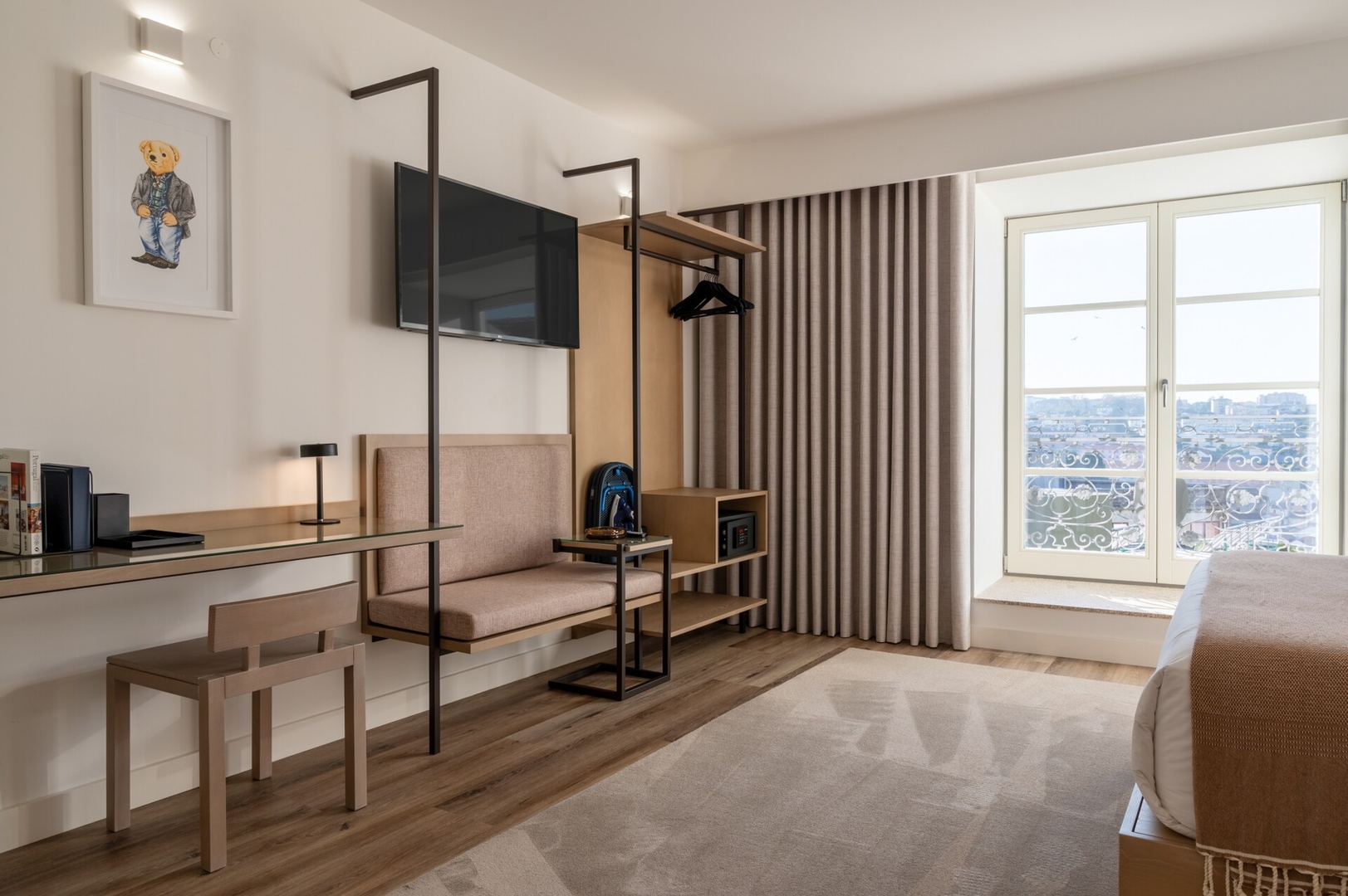 Host Wise - 6 Flats Fervença Boutique Palace 6 Host Wise Booking