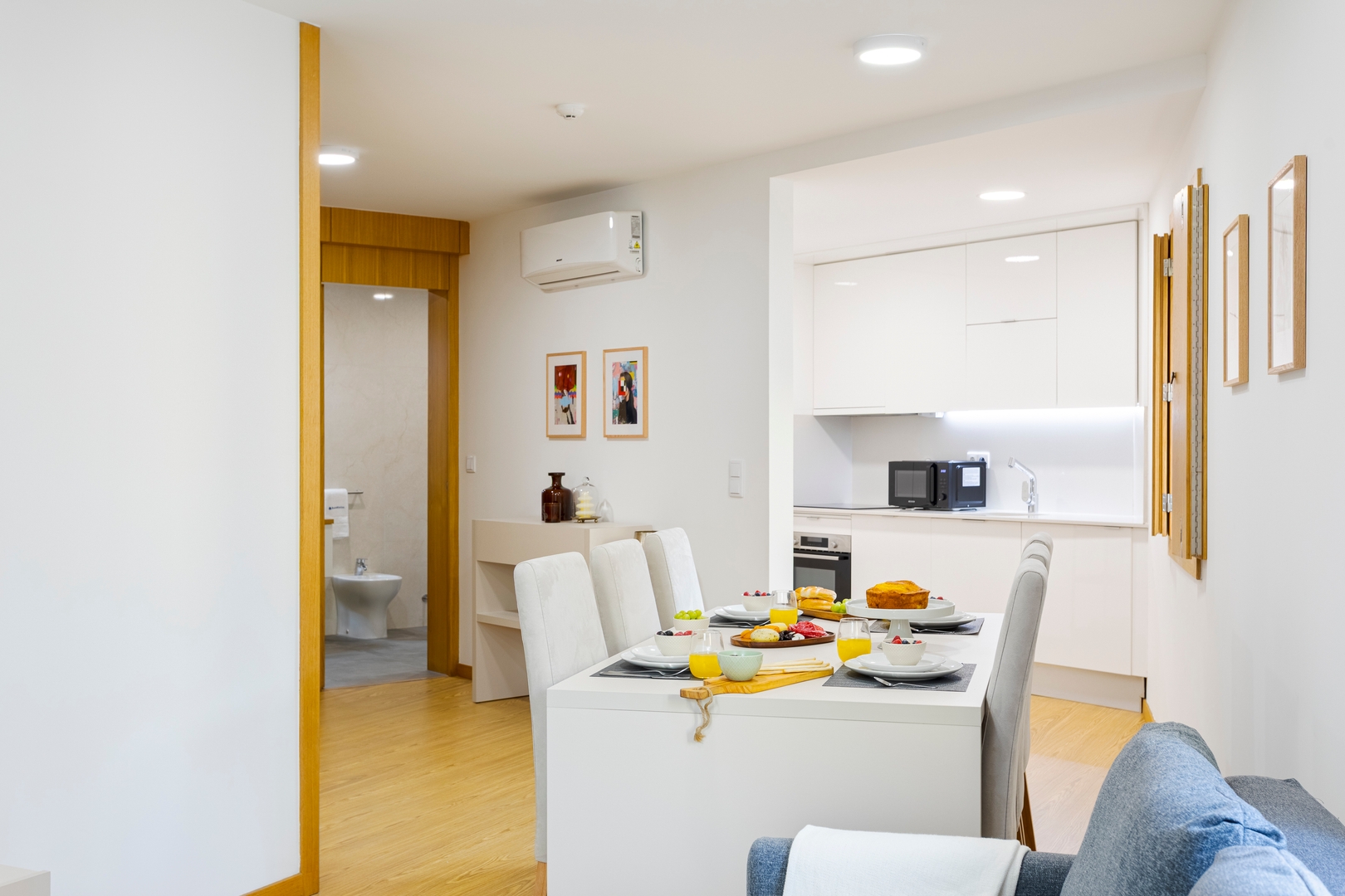 Modern & Central Flat w/ Garage by HostWise 15 Host Wise Booking