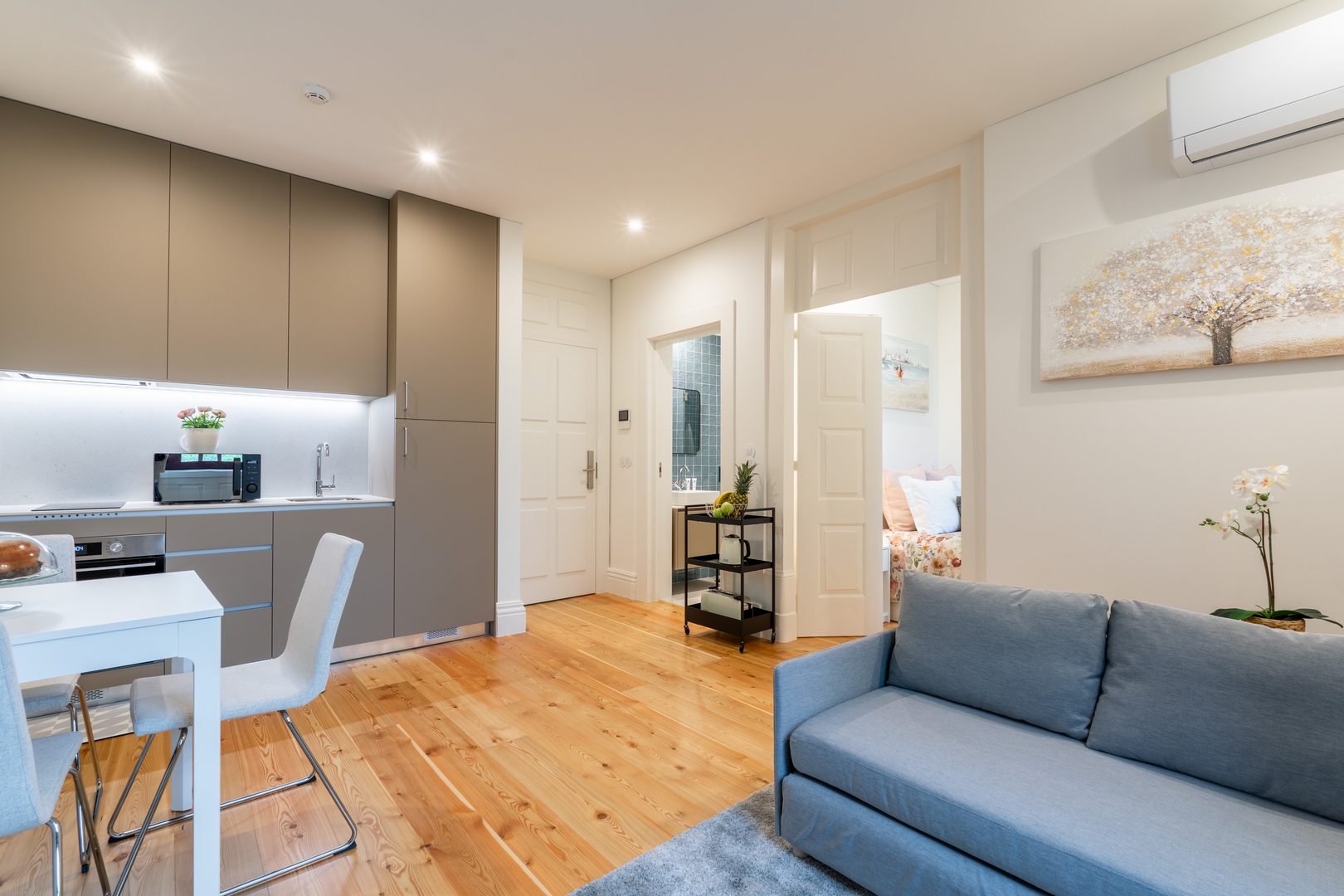 Modern Comfort in City Center by HostWise 37 Host Wise Booking