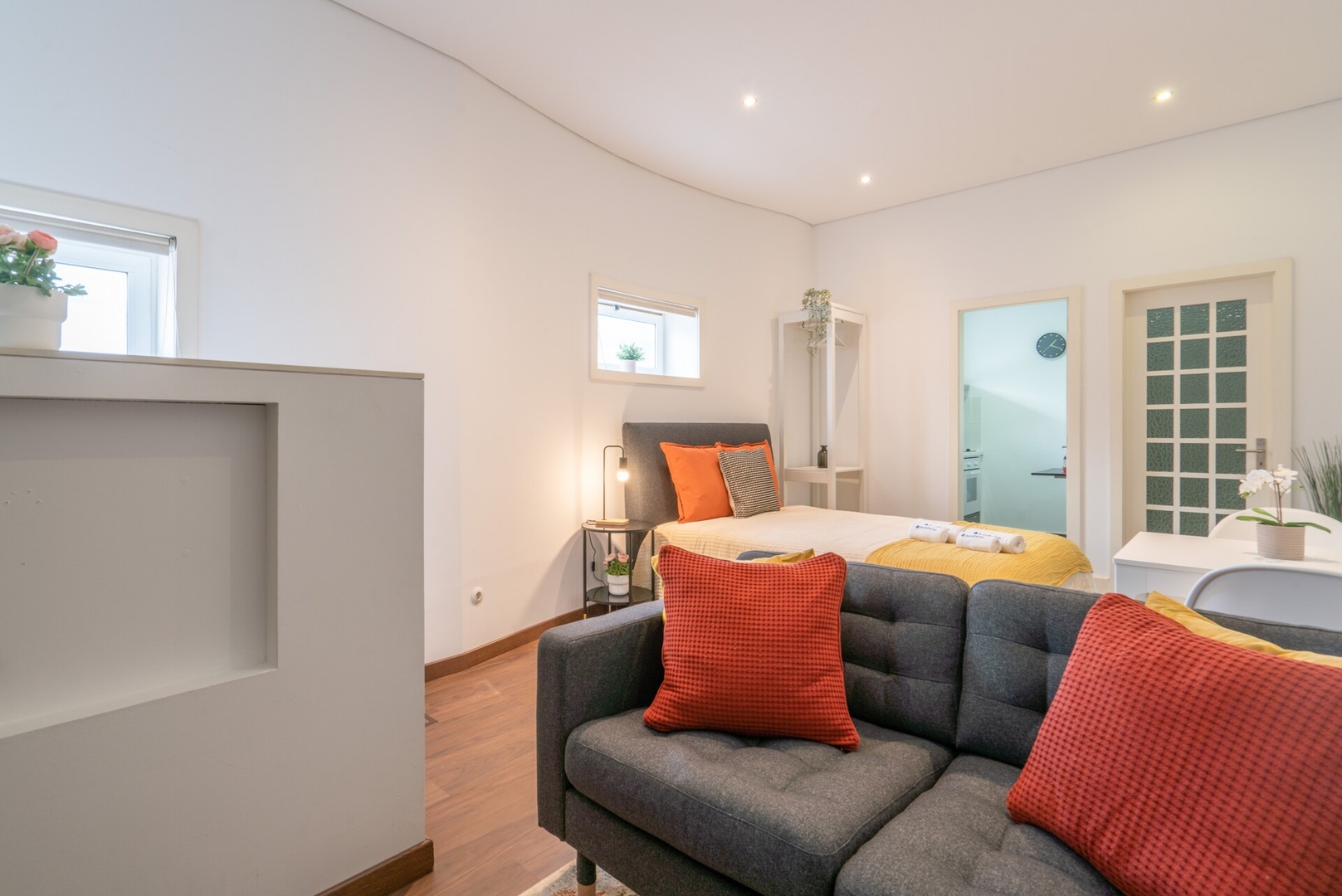 Host Wise - 2 Rustic Colorful Flats | Terrace 10 Host Wise Booking
