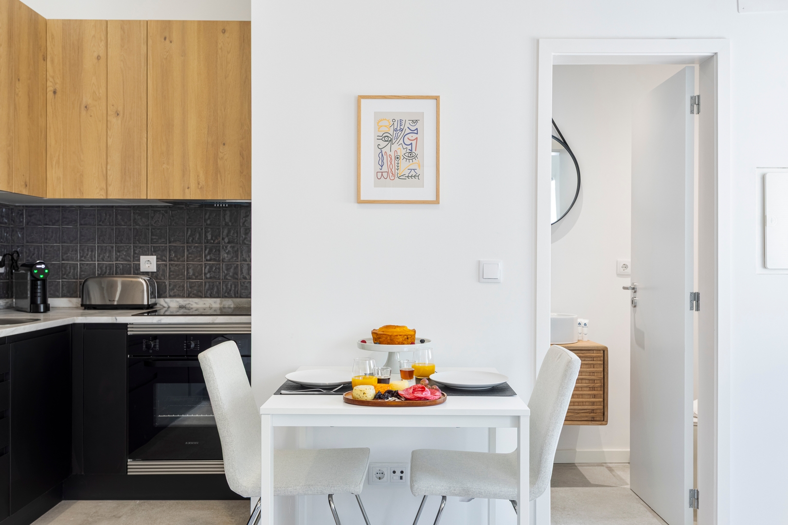 Bright Flat | Romantic Escape by HostWise 17 Host Wise Booking