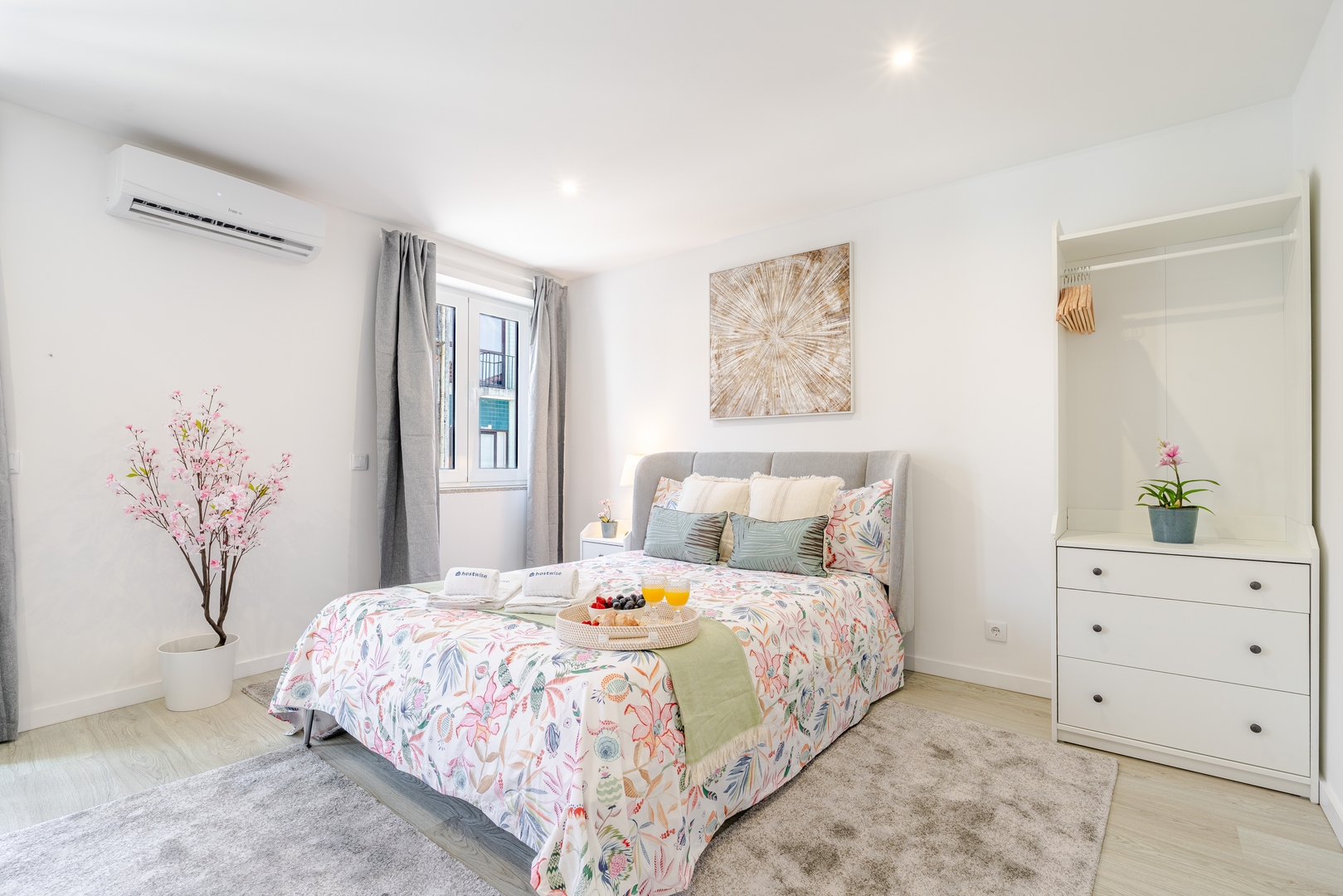 Terrace Studios & Bright Duplex by HostWise 11 Host Wise Booking