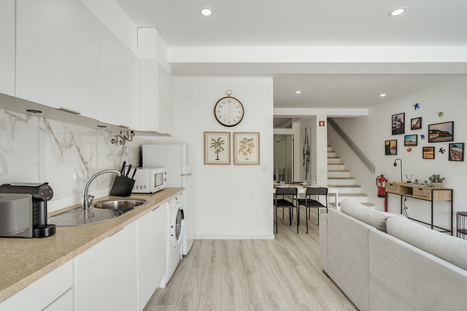 Sunny Flat w/ Jacuzzi & Balconies by Host Wise 18 Host Wise Booking