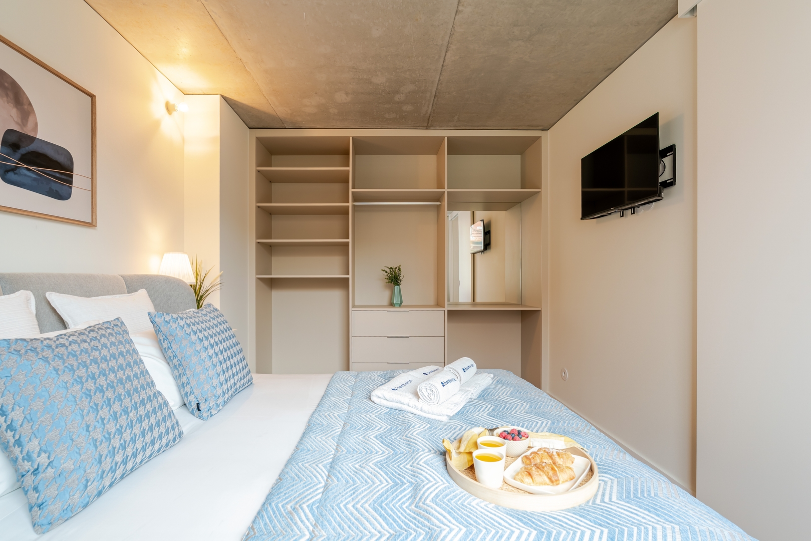 Lovely & Bright Flat by HostWise 5 Host Wise Booking