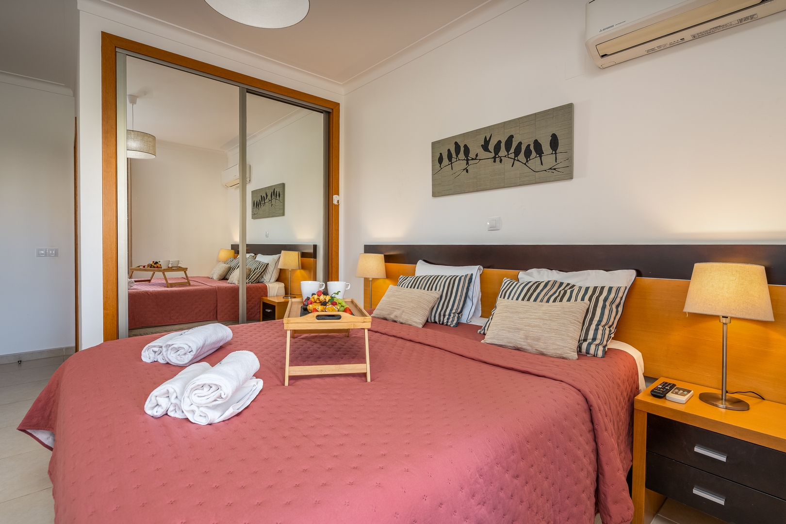 Spacious & Sunny Apartment with Pool by HostWise 8 Host Wise Booking