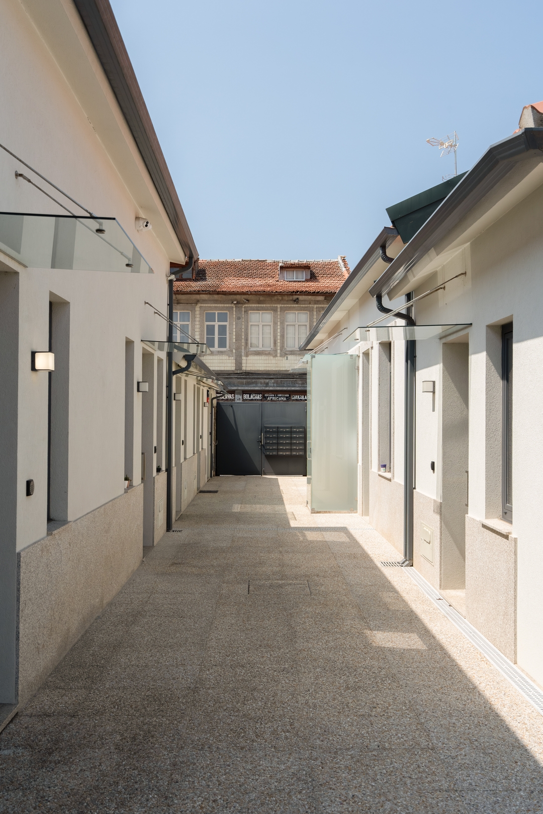 Authentic Studio 11 with Terrace by HostWise 27 Host Wise Booking