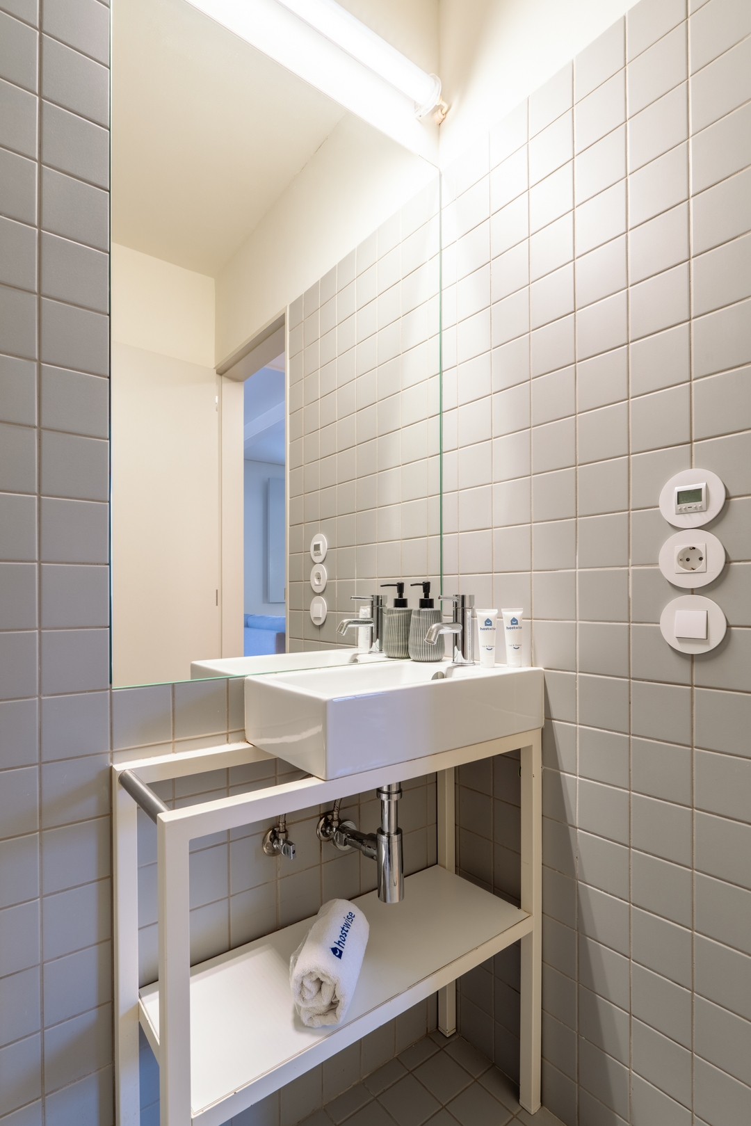 Dual Sunny Studios in Old Guimarães by HostWise 38 Host Wise Booking