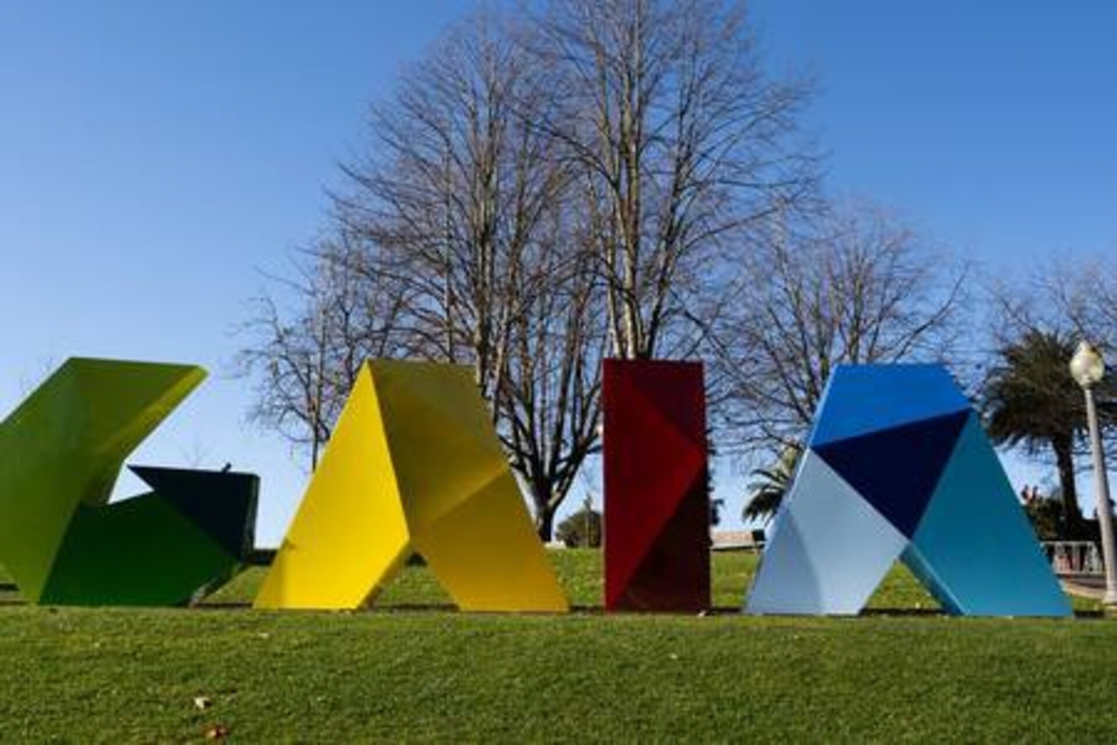 Comfy Sunny Flats| Ace Location by HostWise 18 Host Wise Booking