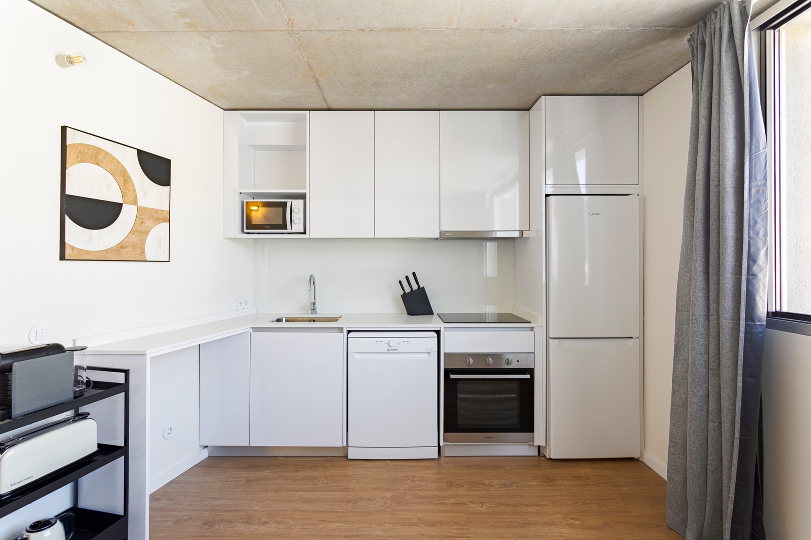 Modern Family Flats w/ Terrace by HostWise 44 Host Wise Booking