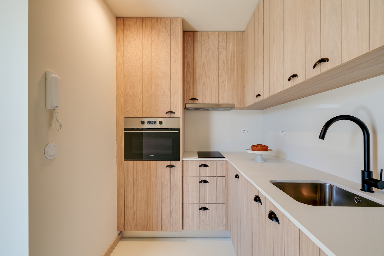 Pool & Indoor Jacuzzi in Pedorido by HostWise 35 Host Wise Booking