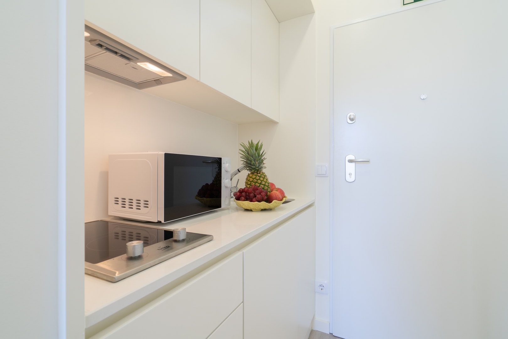 3 Cozy Flats with Private Patios by HostWise 8 Host Wise Booking