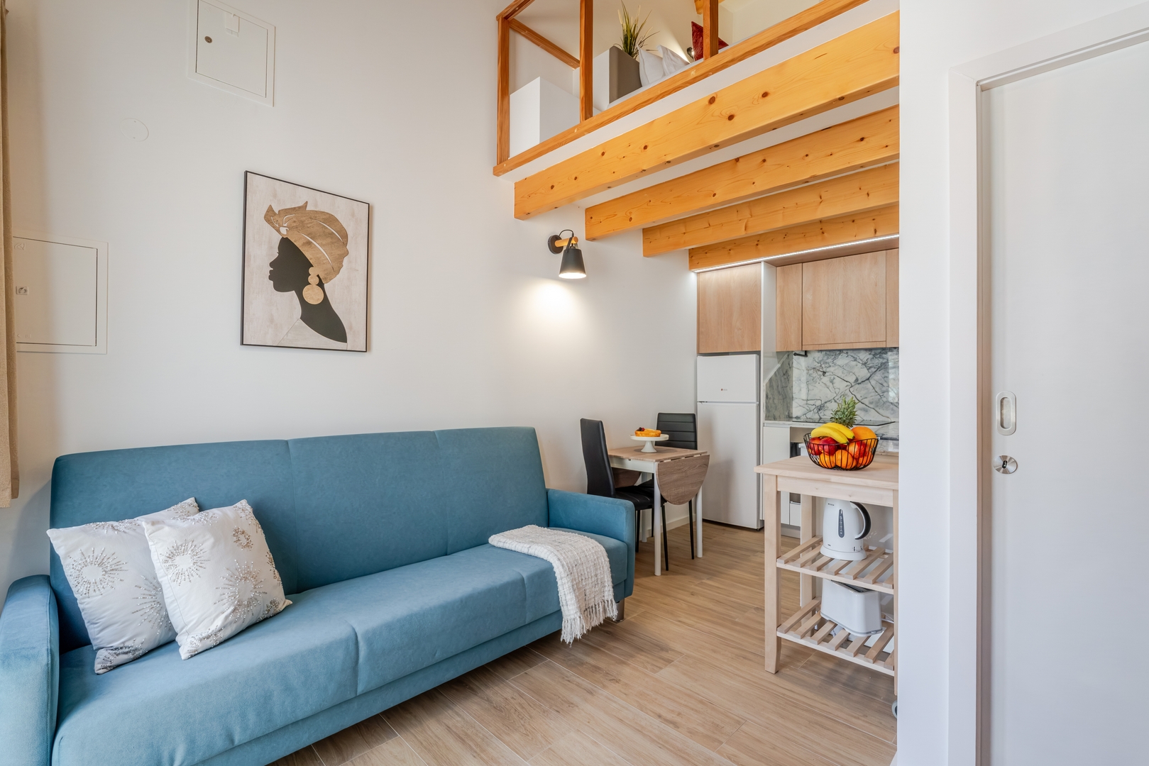 Terrace Studios for 12 in Porto by HostWise 83 Host Wise Booking