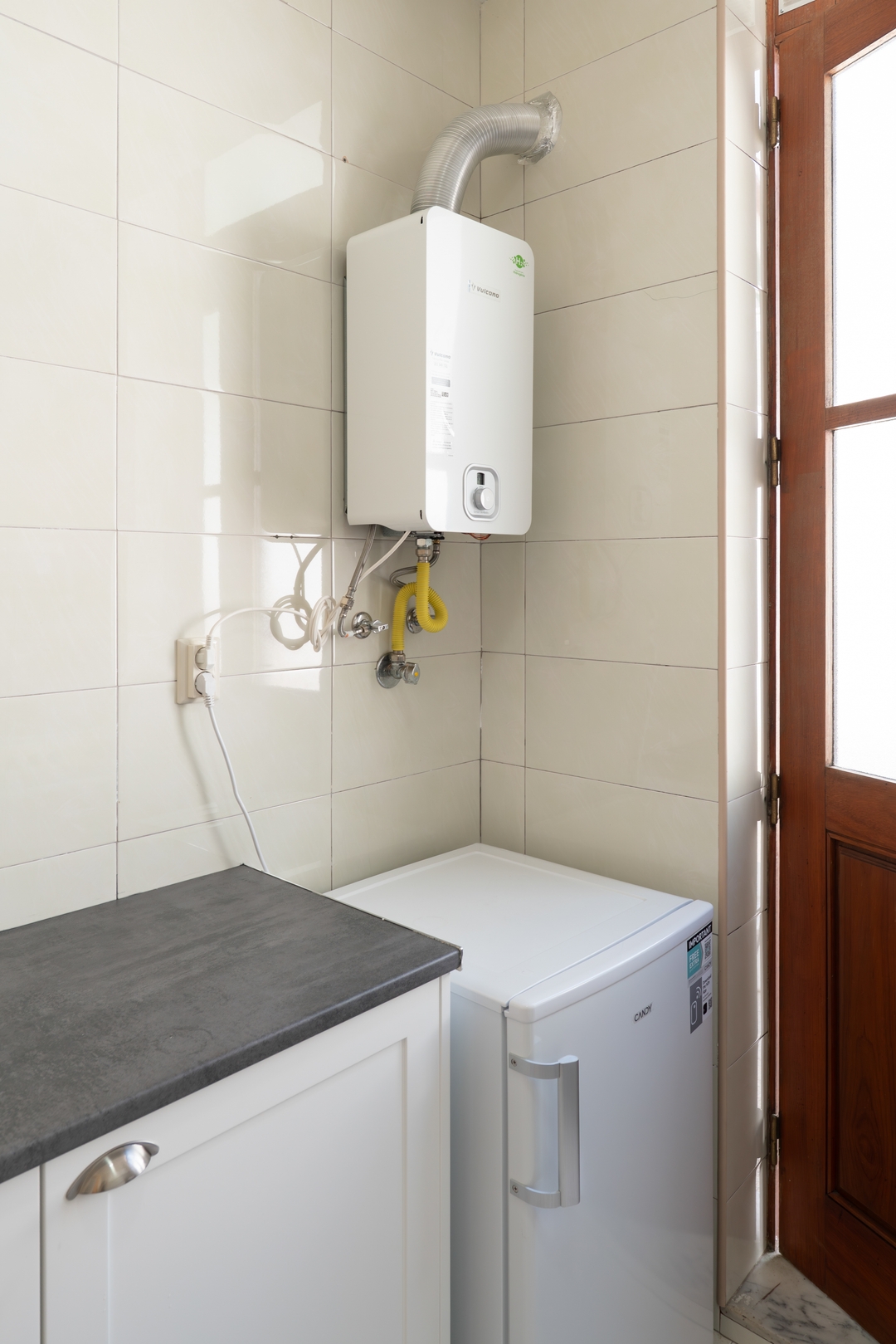 Colourful 2-Home w/ Terrace in Boavista by HostWise 47 Host Wise Booking