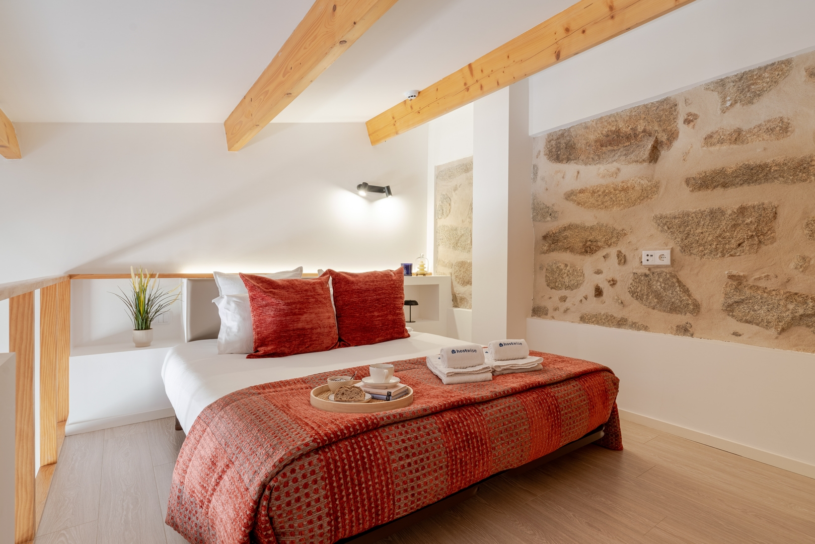 Cozy T1 Flats with Courtyard BBQ by HostWise 123 Host Wise Booking