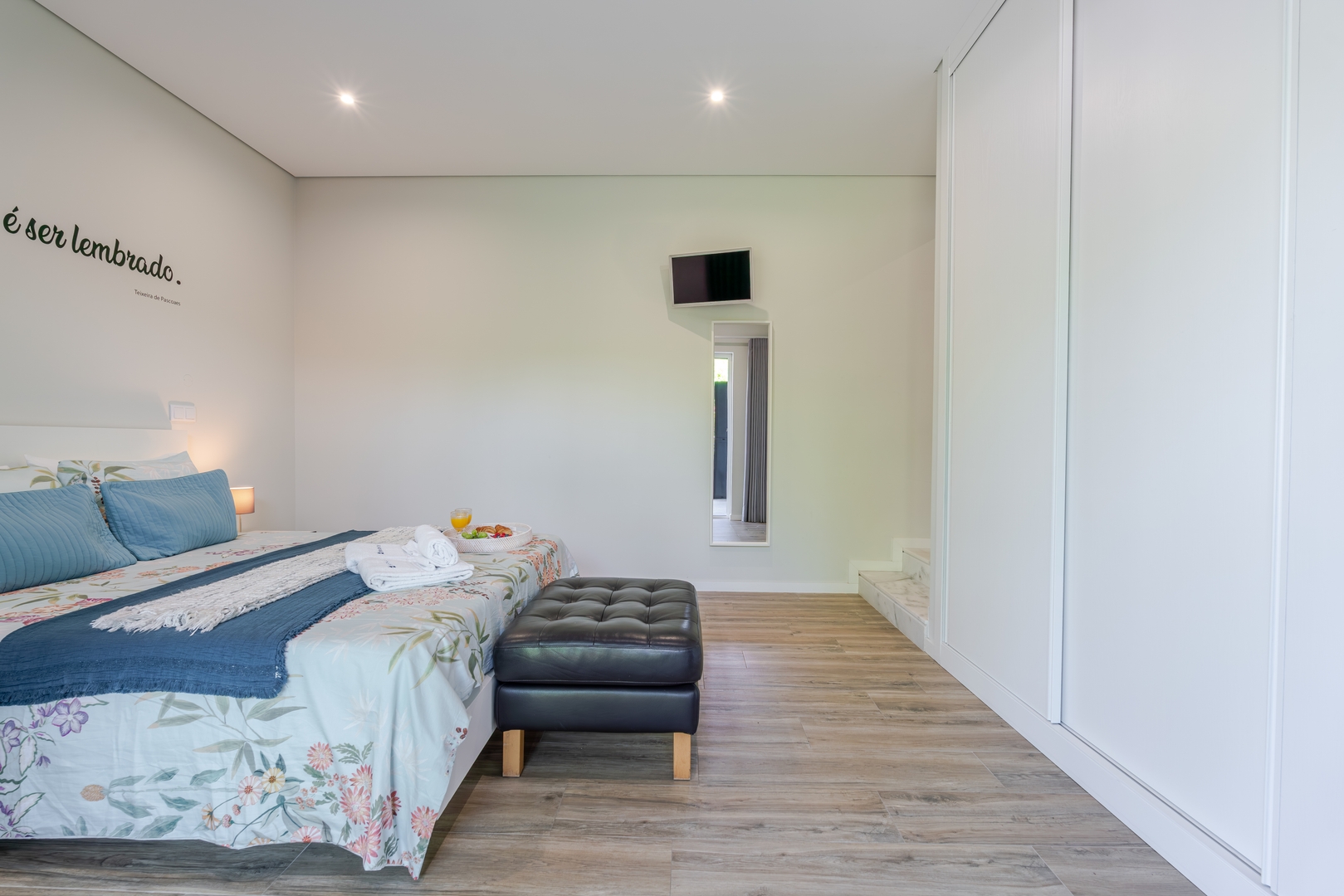 HostWise – Douro View Villa w/ 10 Suites & Pool 6 Host Wise Booking