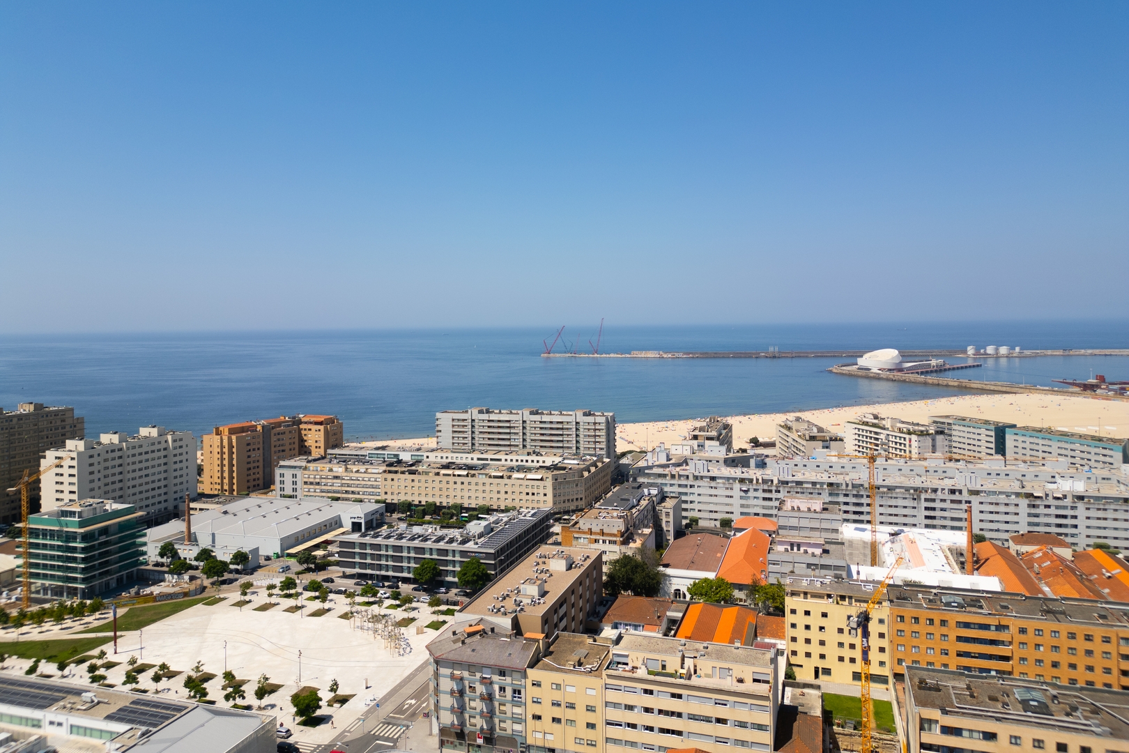 HostWise – Modern Flat w/ Terrace | Near the Beach 40 Host Wise Booking
