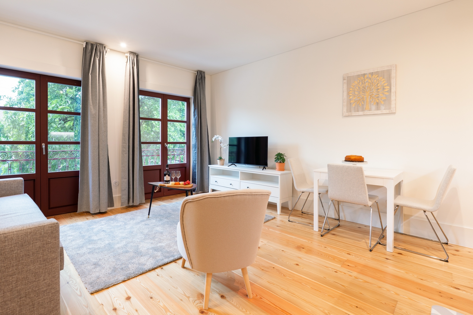 Sunny Flats w/ Balcony by HostWise 14 Host Wise Booking