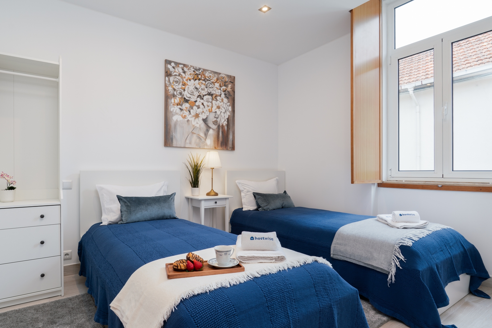 Traditional House with Terrace by HostWise 1 Host Wise Booking