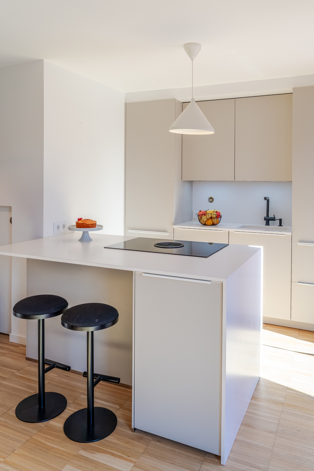 Stylish Open-Plan Flat with Swimming Pool by HostWise 11 Host Wise Booking