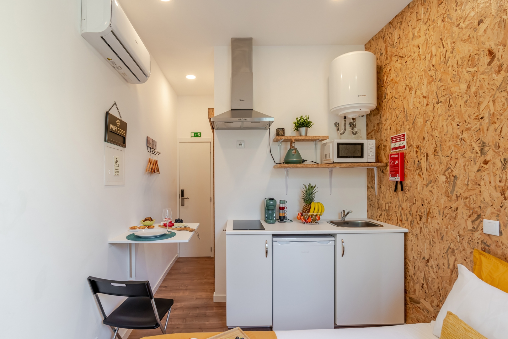 HostWise - Sunny & Stylish Flat 1 Host Wise Booking