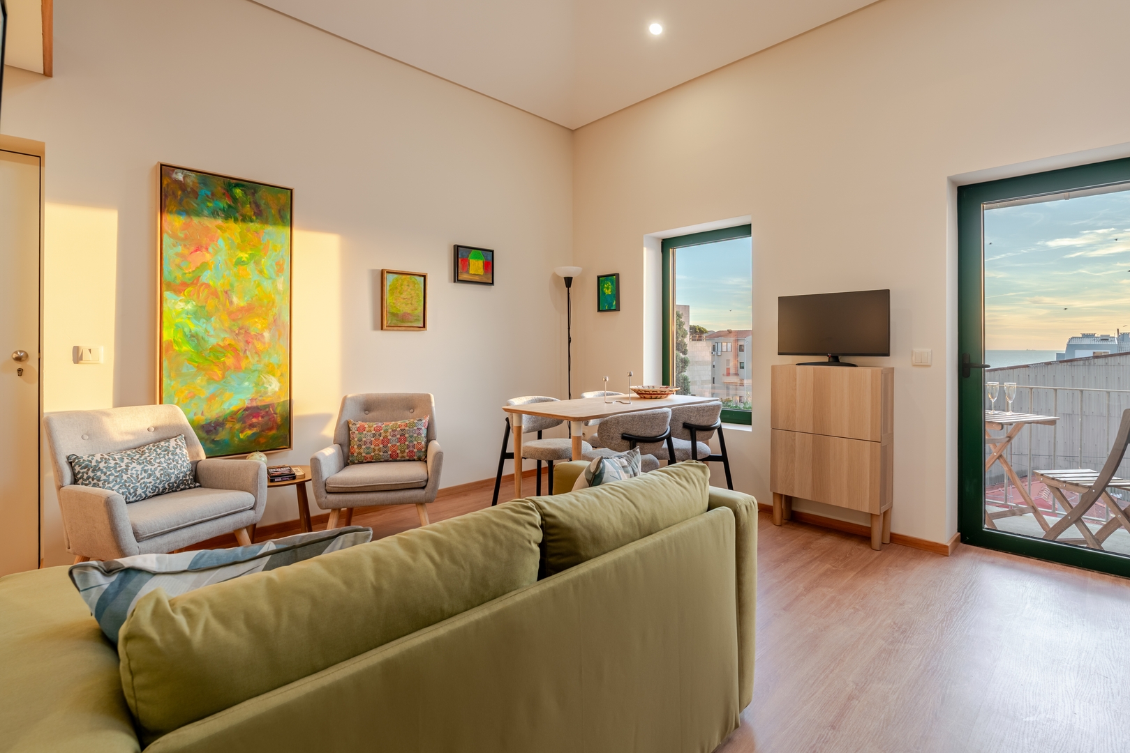 Sunlit Apartments in Foz do Douro by HostWise 80 Host Wise Booking