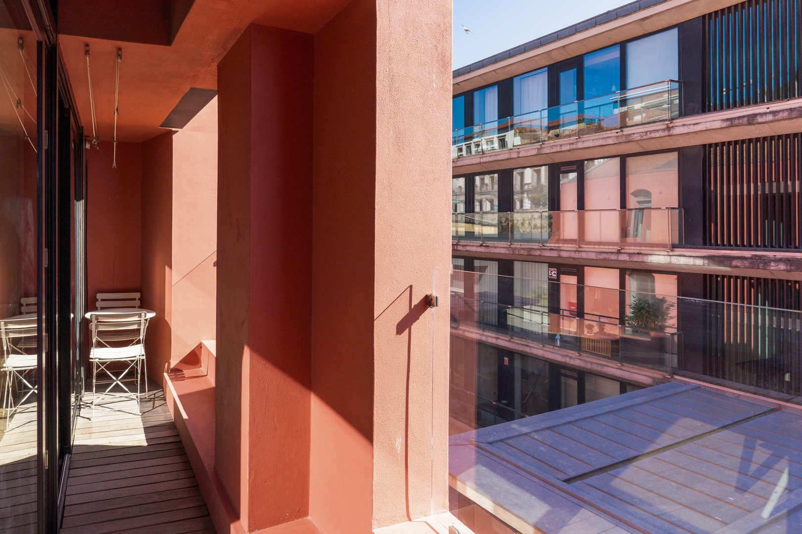 Stylish Open-Plan Flat with Swimming Pool by HostWise 25 Host Wise Booking