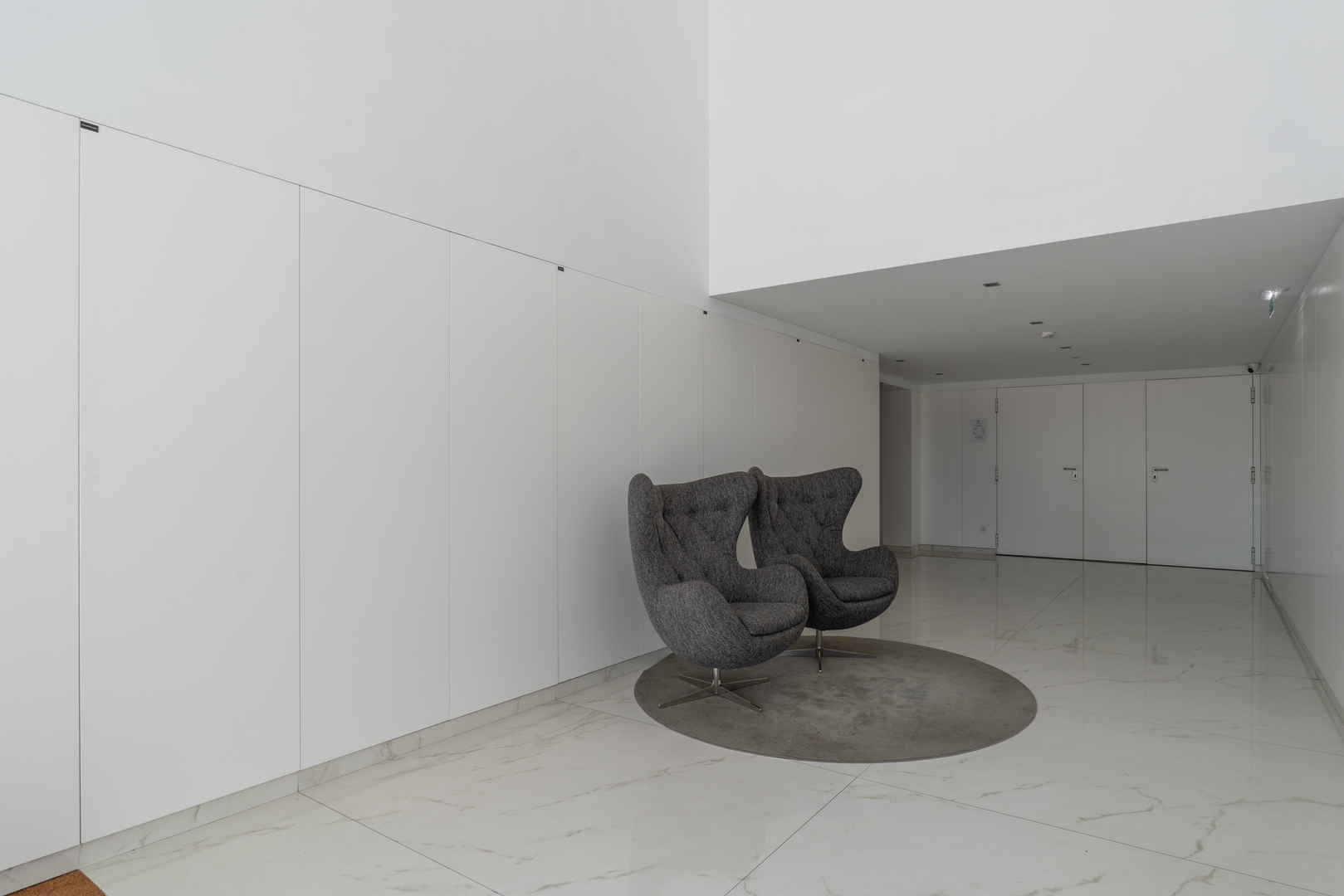 Stylish Home with Balcony & Garage by HostWise 37 Host Wise Booking