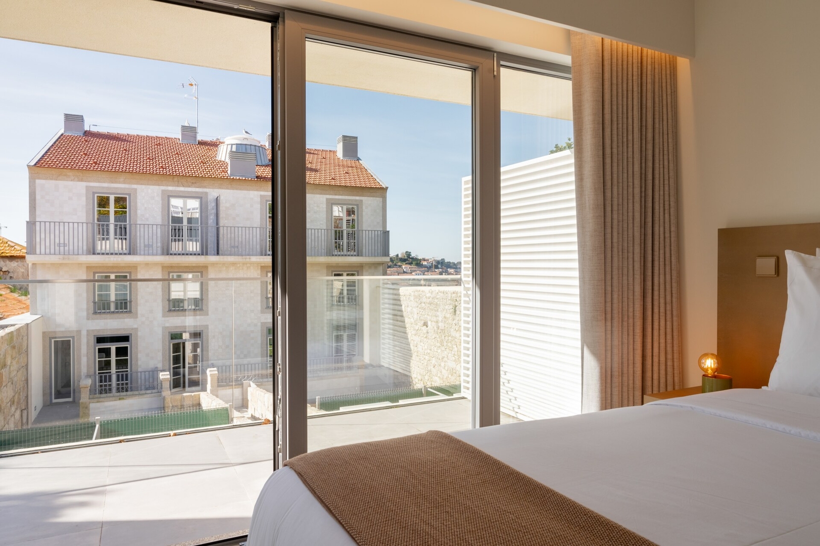 Host Wise - 2 Fervença Boutique Palace 37 Host Wise Booking