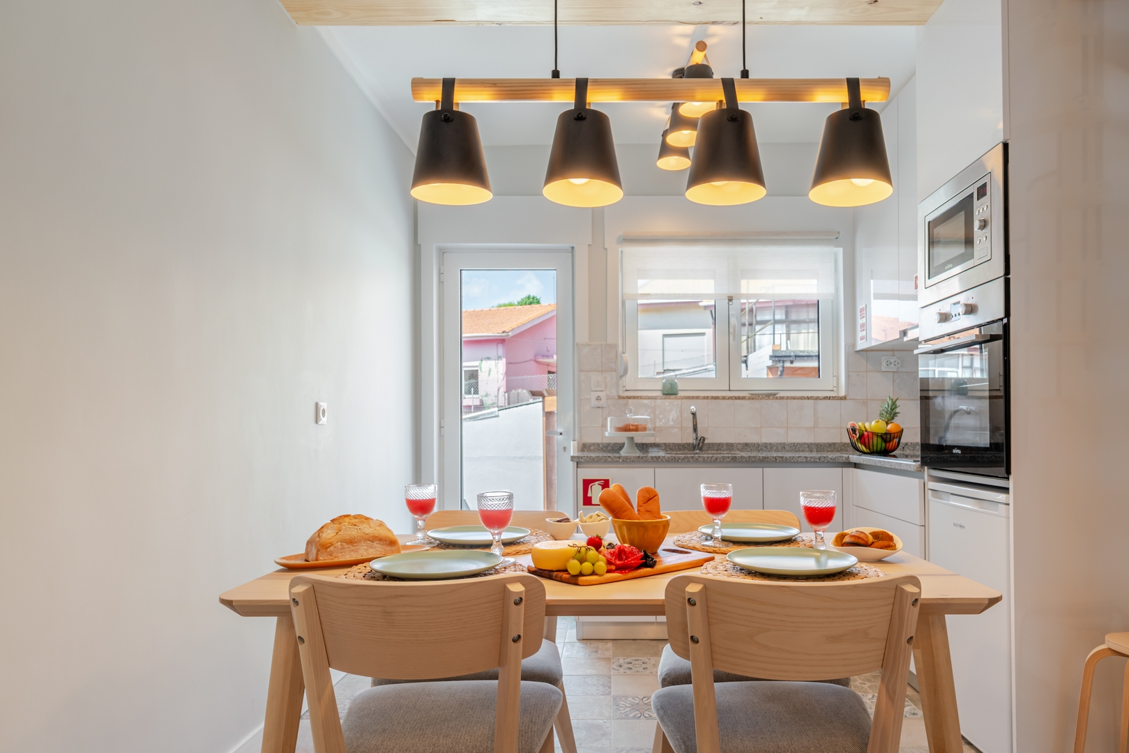 Quinta do Vintém w/ Terrace near WOW by HostWise 18 Host Wise Booking