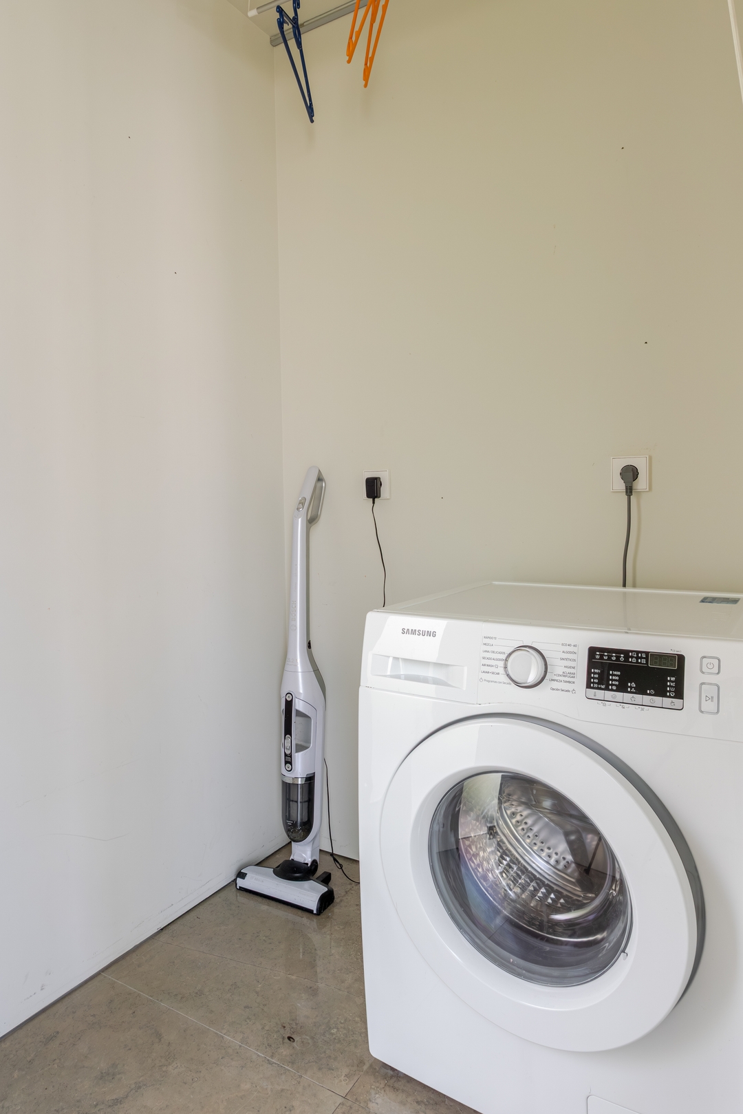 Grand Villa w/ Pool, Garden & Garage by HostWise 82 Host Wise Booking