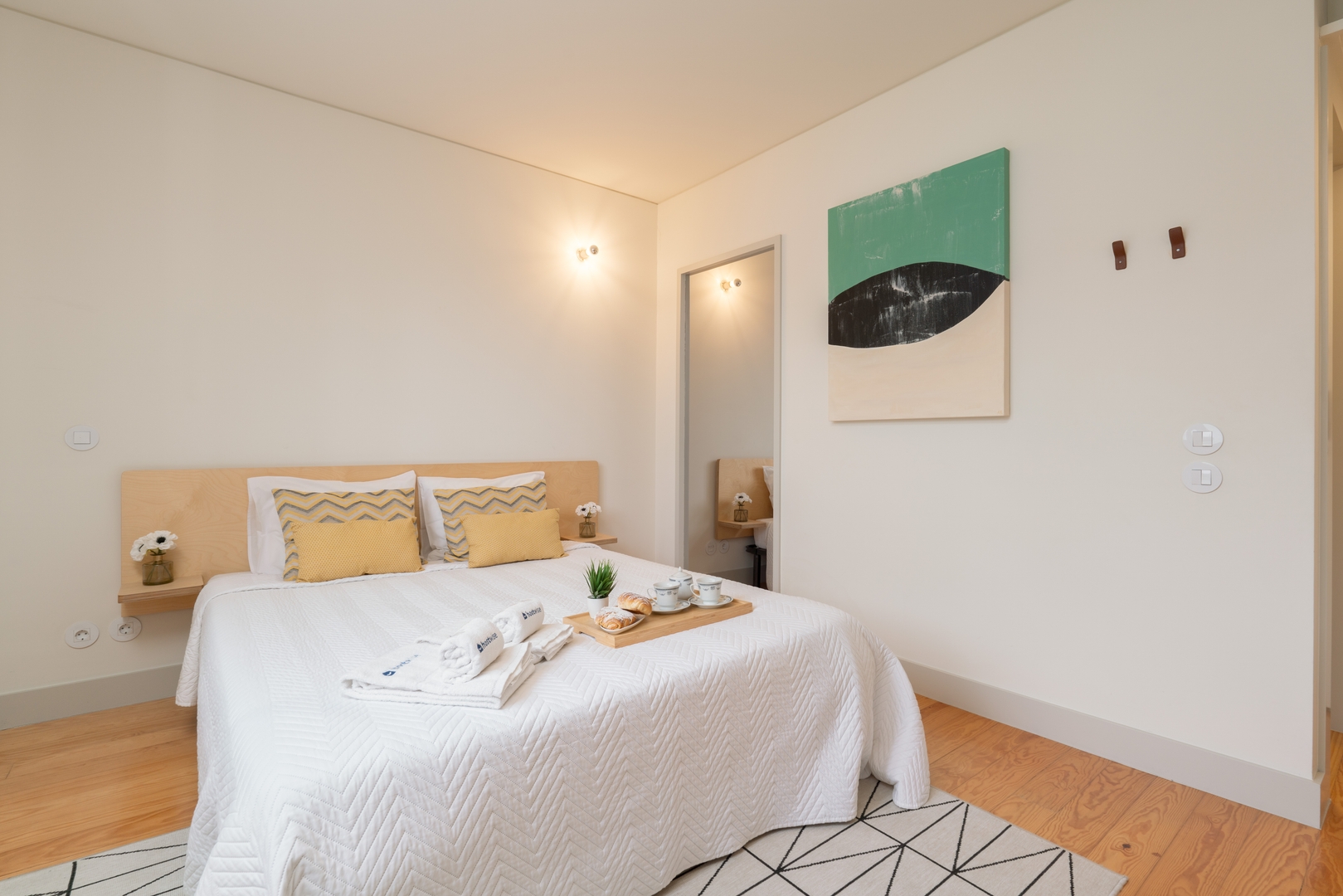 Dual Sunny Studios in Old Guimarães by HostWise 41 Host Wise Booking