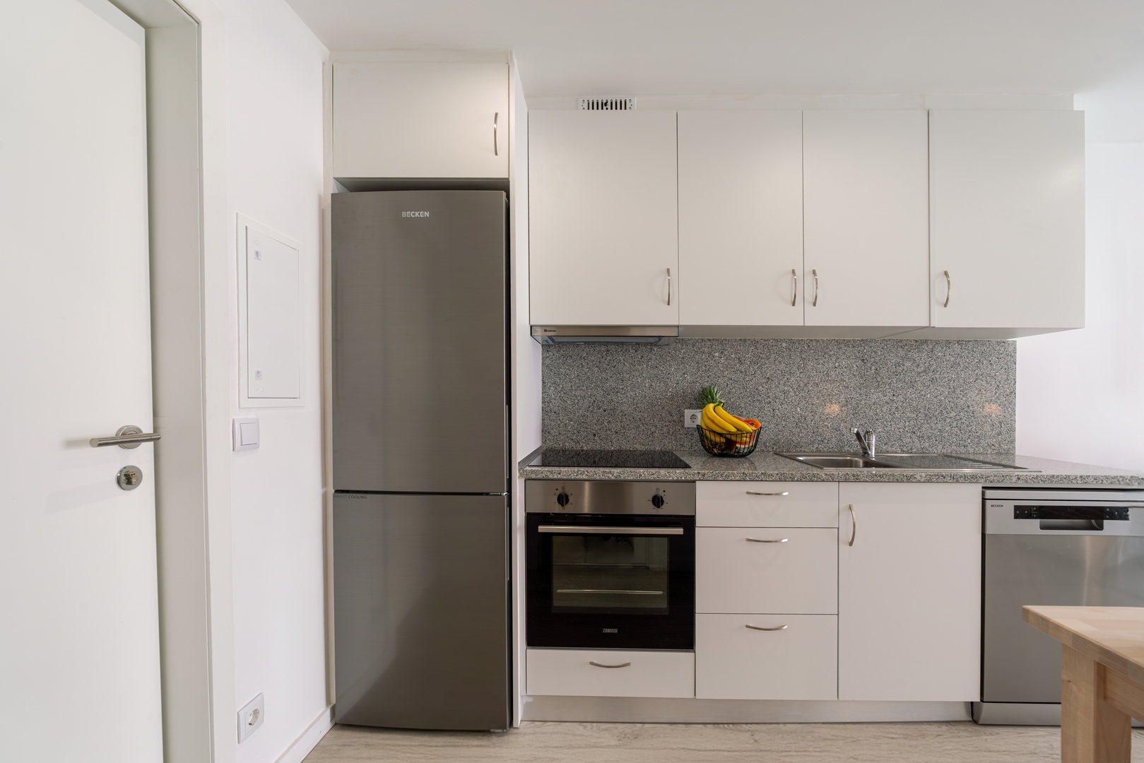 Terrace Studios & Bright Duplex by HostWise 30 Host Wise Booking