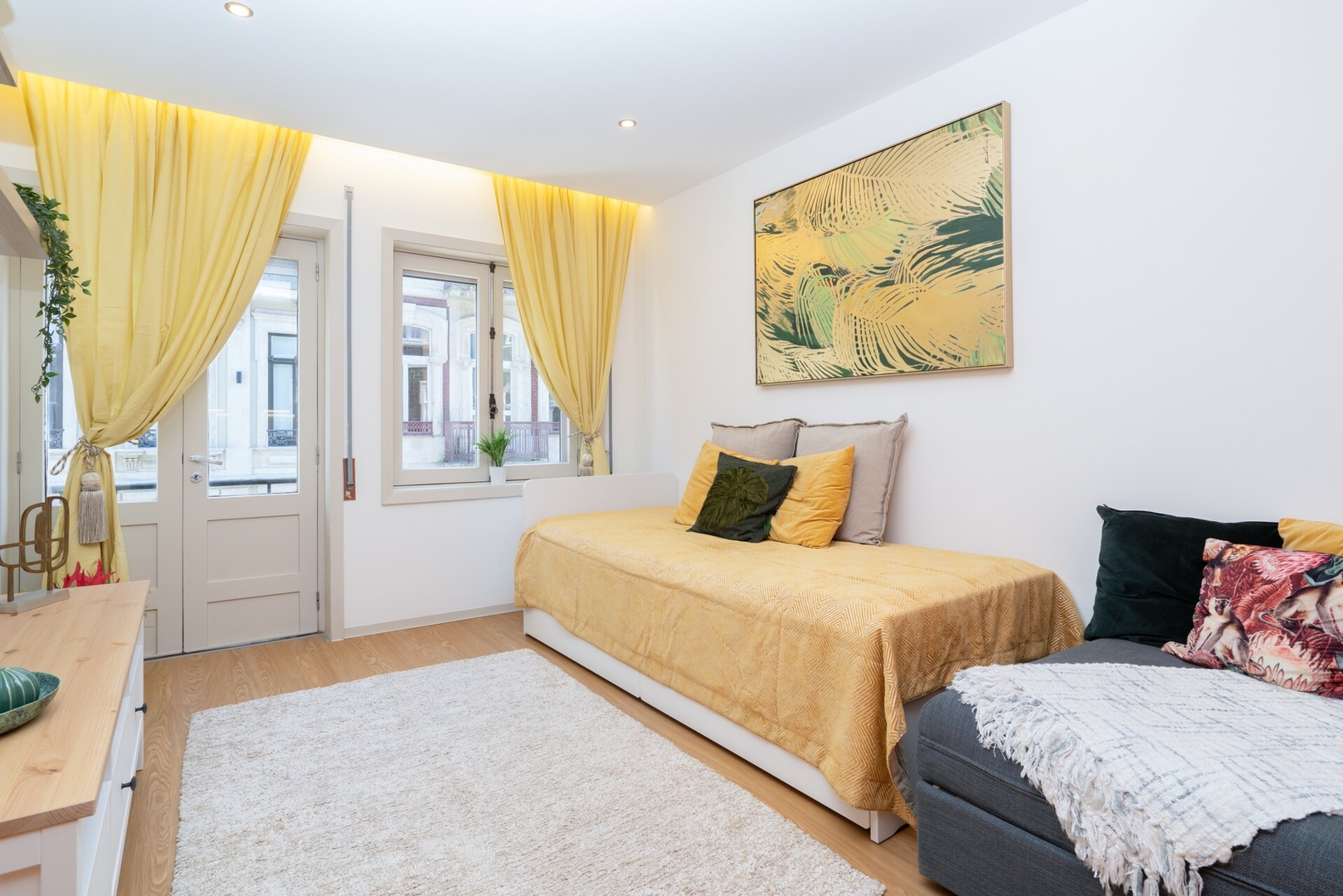 Colorful Bright Flats w/ Balcony by HostWise 39 Host Wise Booking