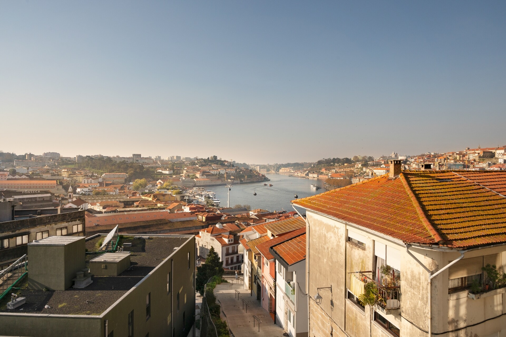 Host Wise - Fervença Boutique Palace 11 1 Host Wise Booking
