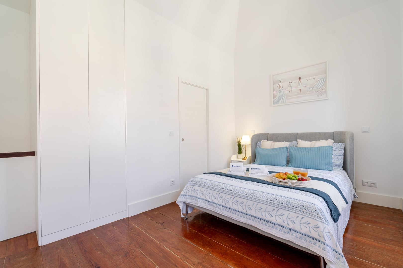 Bright Flat in Historic Foz House by HostWise 1 Host Wise Booking