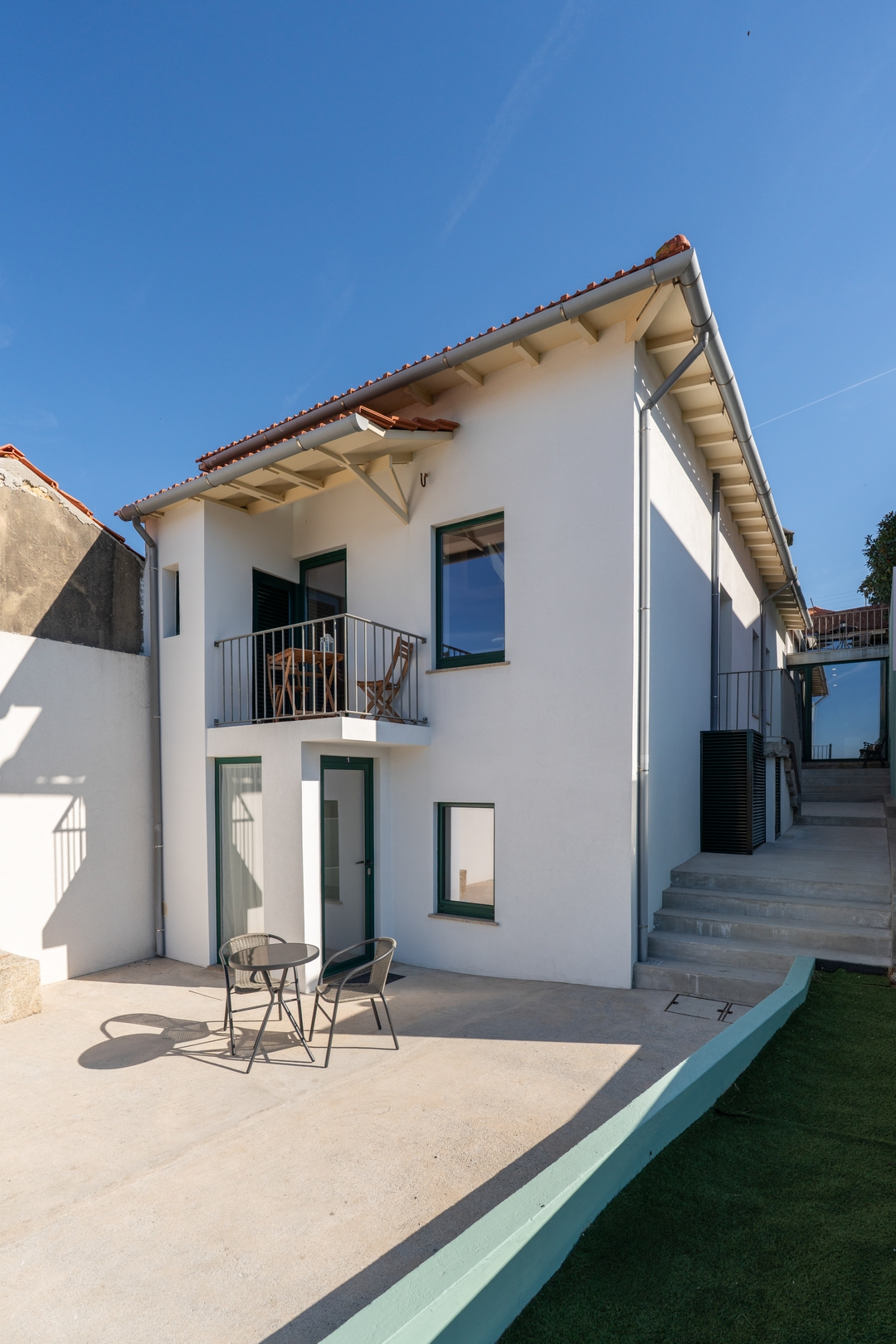 Sleek & Authentic House with Terrace by HostWise 27 Host Wise Booking