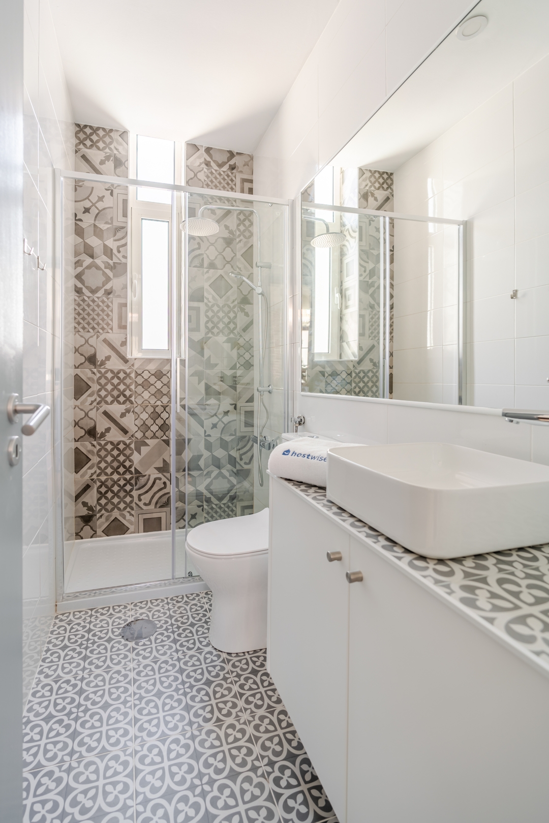 Bright Homes w/ Private Patio & Jacuzzi by HostWise 47 Host Wise Booking