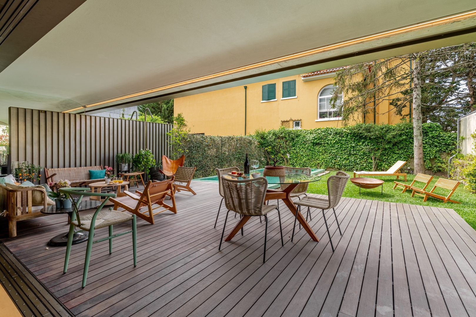 Grand Villa w/ Pool, Garden & Garage by HostWise 2 Host Wise Booking