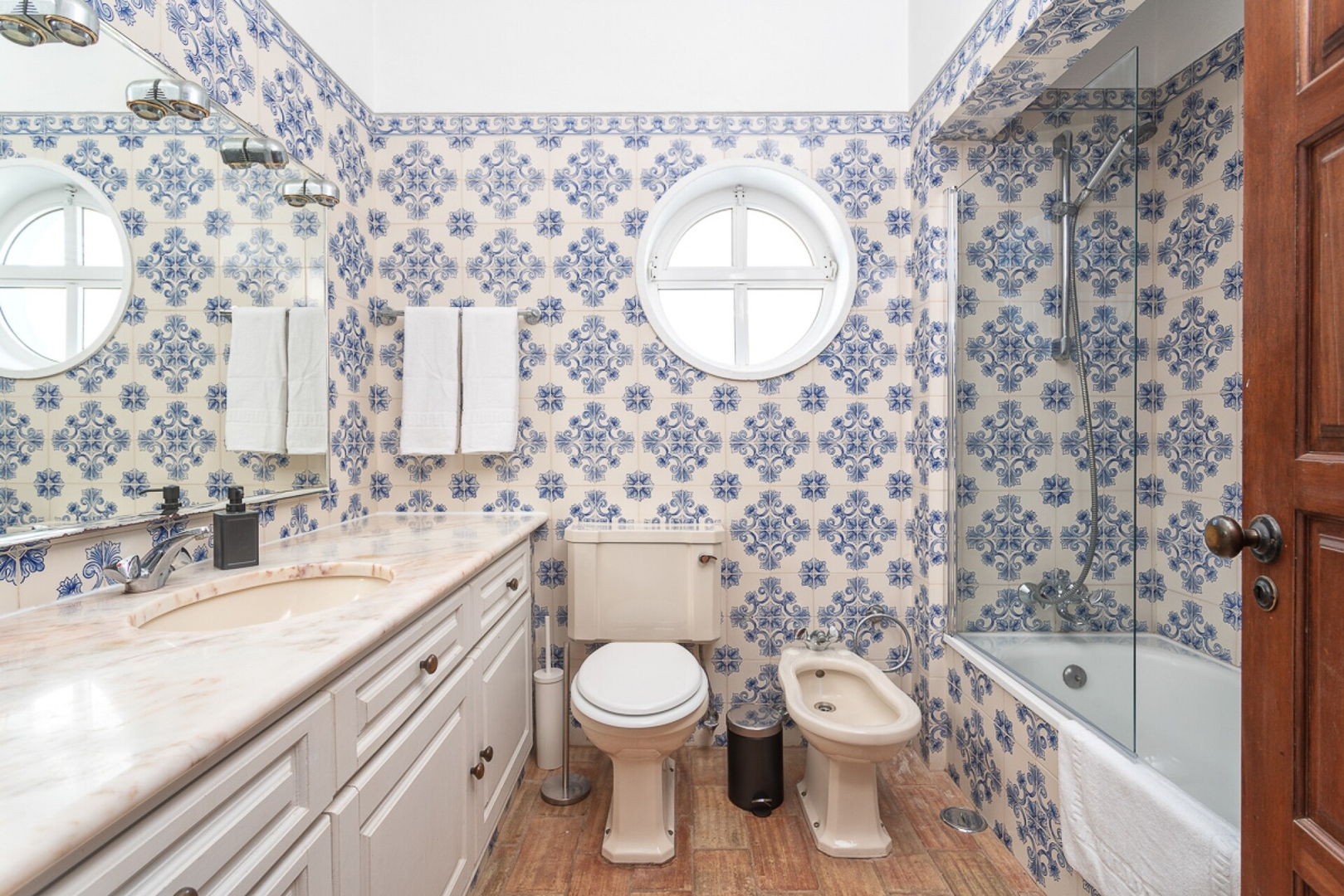 HostWise - Quiet Spacious Villa | Swimming Pool 32 Host Wise Booking