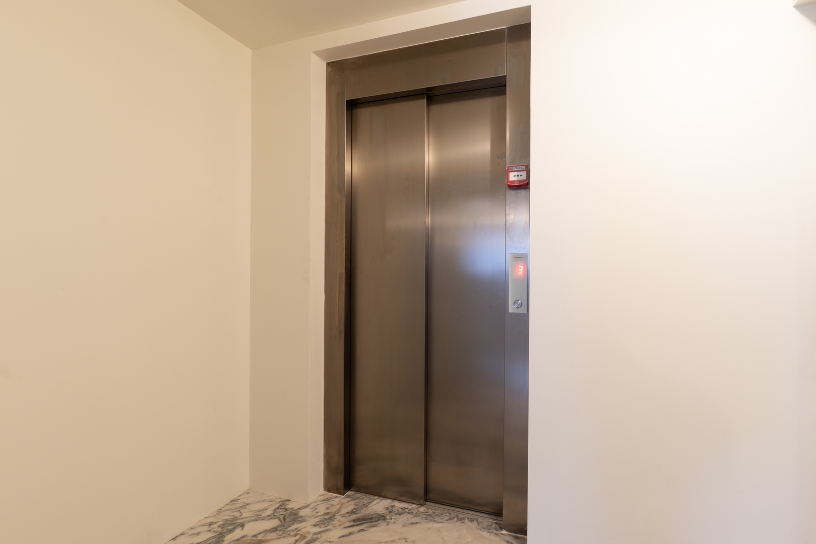 Modern Family Flats w/ Terrace by HostWise 96 Host Wise Booking