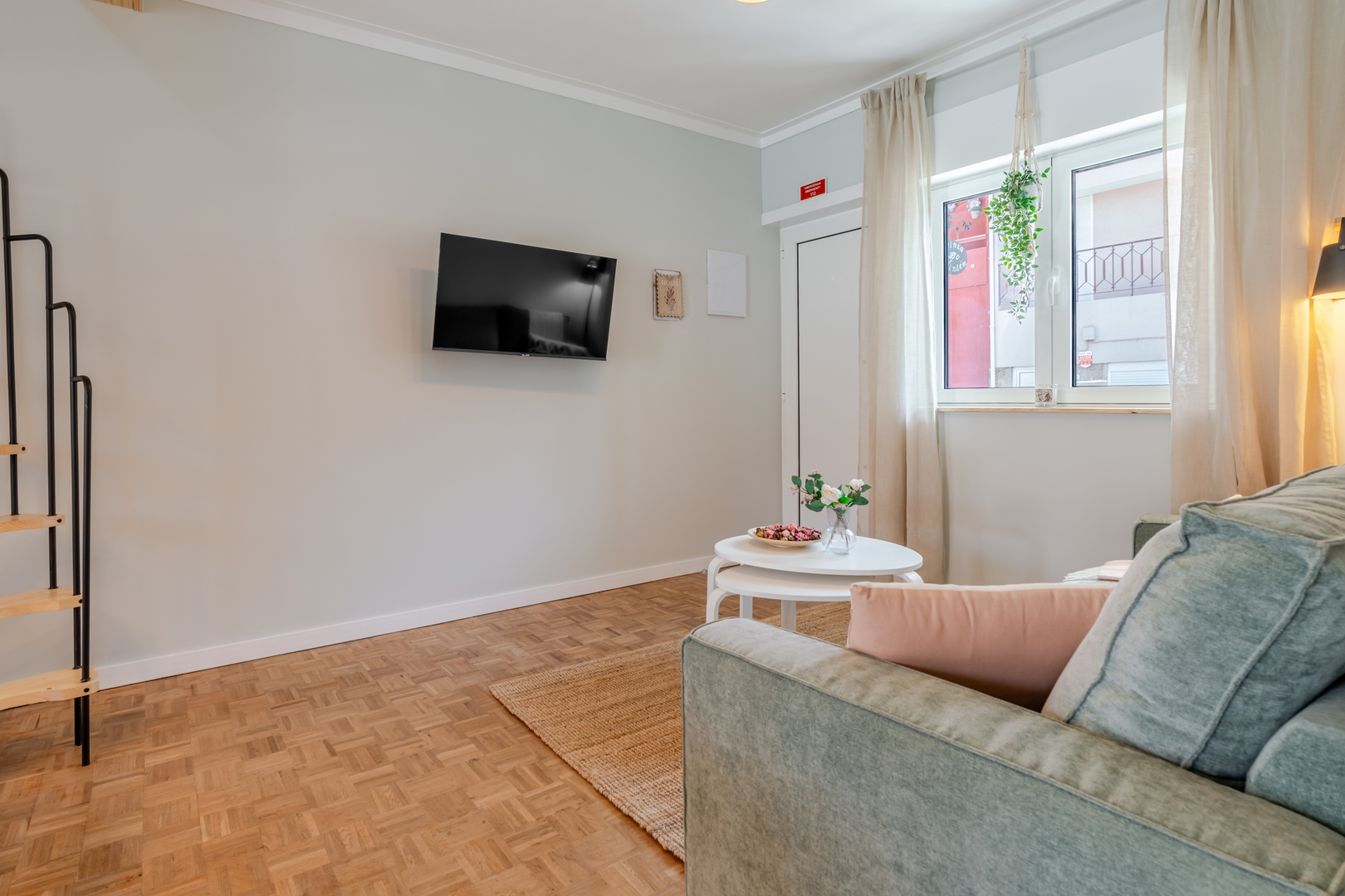 Quinta do Vintém w/ Terrace near WOW by HostWise 24 Host Wise Booking