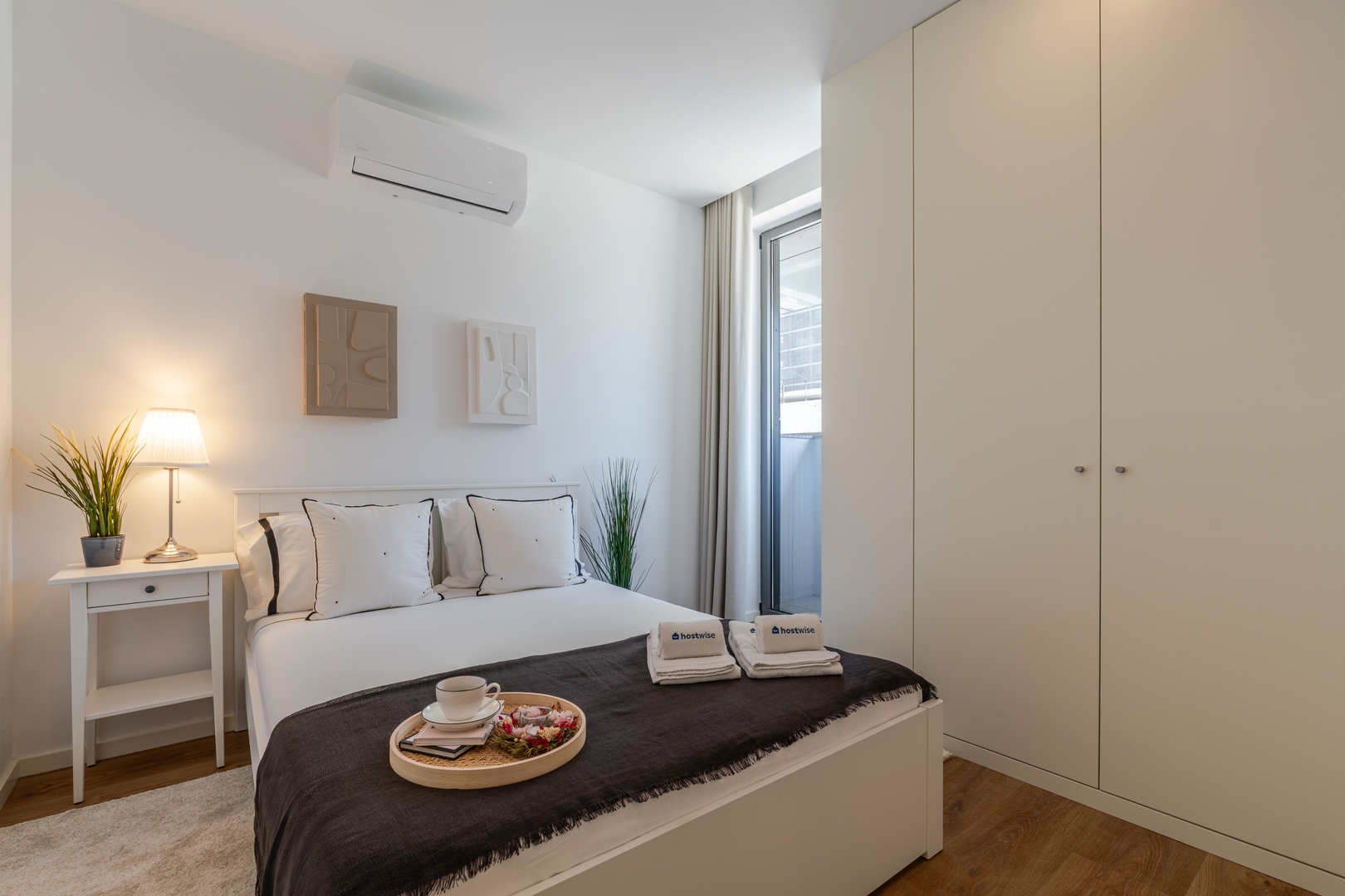 Sleek & Modern Flat w/ Private Garage by HostWise 2 Host Wise Booking