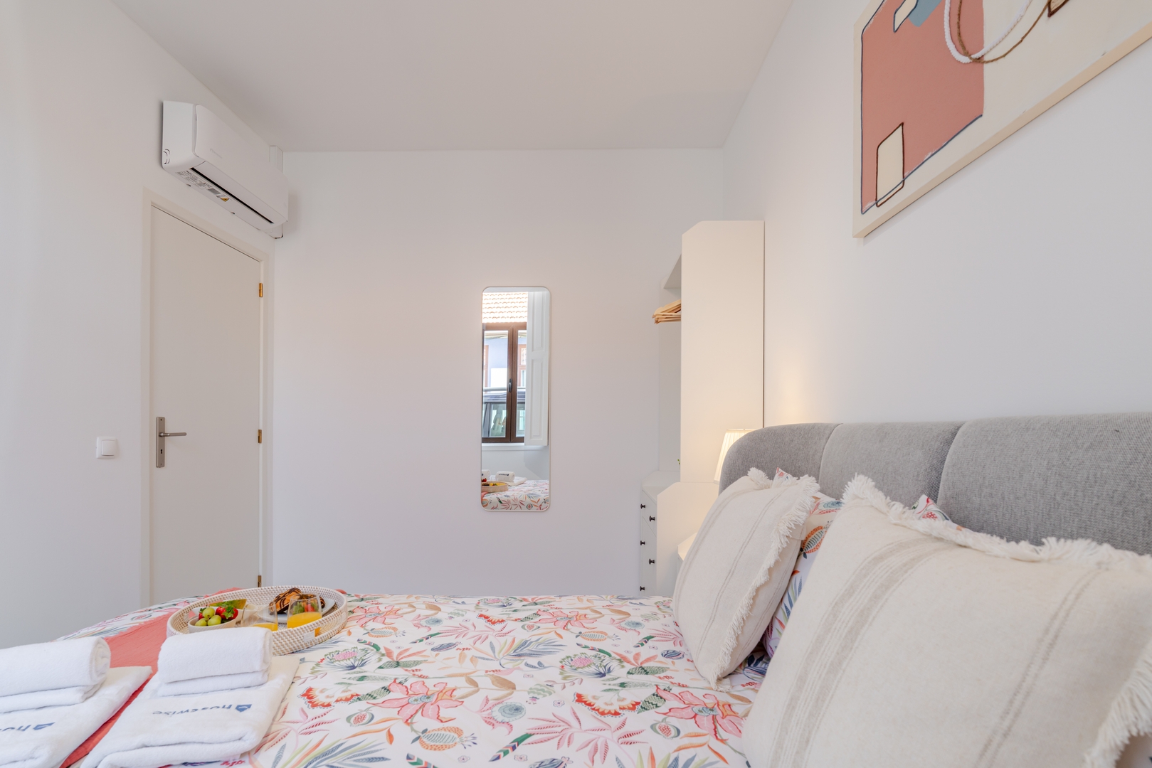 Colourful 2-Home w/ Terrace in Boavista by HostWise 6 Host Wise Booking