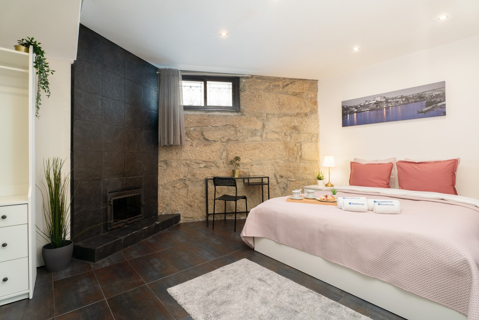 Host Wise - Charming Spacious Duplex House 8 Host Wise Booking