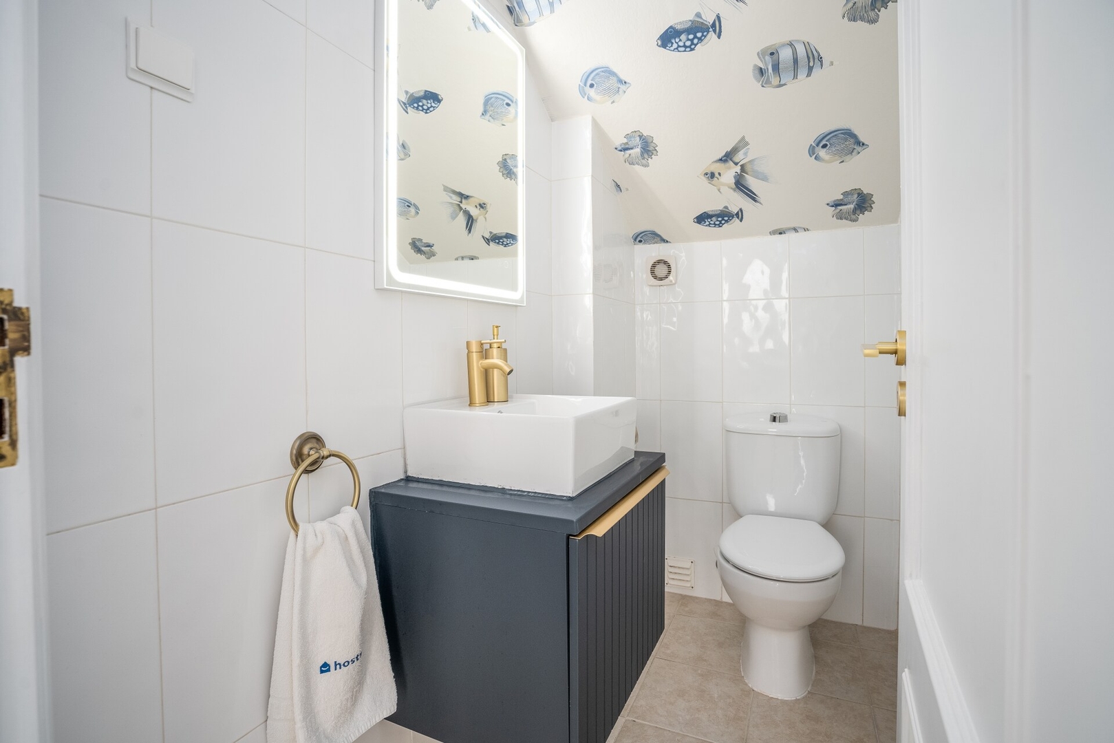 Host Wise - Luxurious Pool & Jacuzzi Hideaway 36 Host Wise Booking